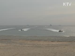 연대급 합동 상륙훈련 '군 합동성 과시'