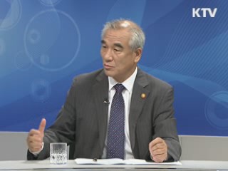 최광식 장관 "제2의 김기덕 감독 돕겠다"