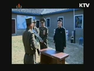 김정은 공개활동 활발…軍·경제에 집중